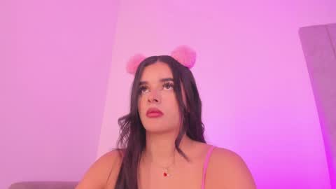 Kayla online show from 02-05-25, 01:15