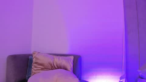 Kayla online show from 03-04-25, 01:45