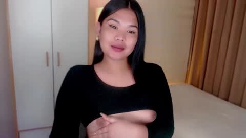 Y O U R        F U T U R E       K A Y L E E  online show from 01-13-25, 10:45