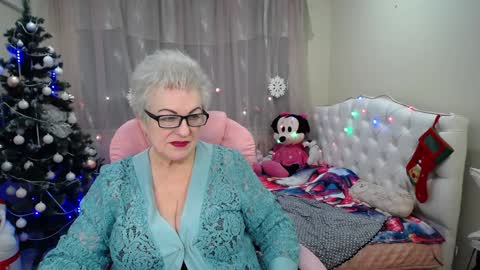 kaylesmoll online show from 01-22-25, 05:16
