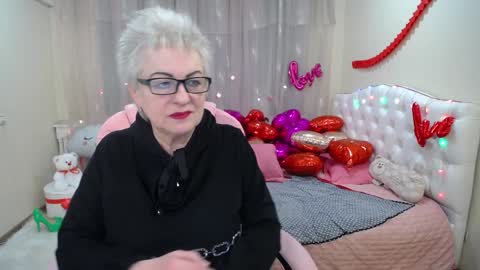 kaylesmoll online show from 02-09-25, 01:55