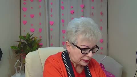 kaylesmoll online show from 02-06-26, 08:01