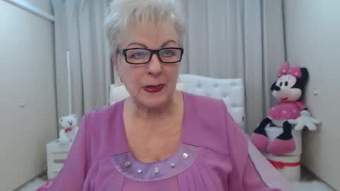 kaylesmoll online show from 03-03-26, 07:53