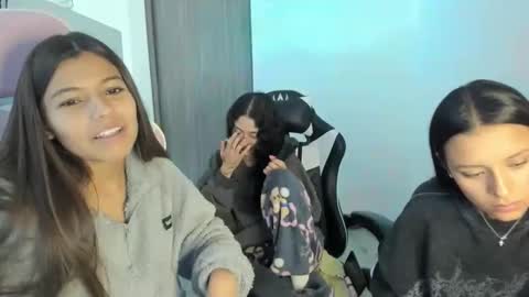 kaylie online show from 10-17-25, 08:44