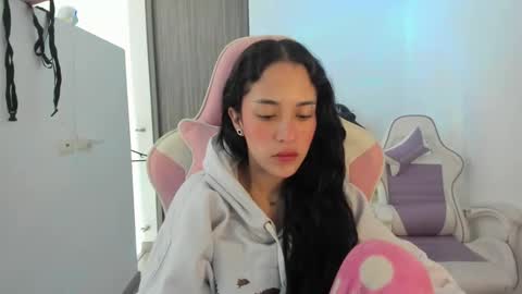 kaylie online show from 11-10-25, 12:15