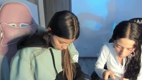 kaylie online show from 12-19-25, 11:23