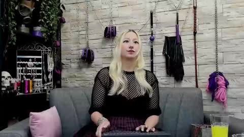 Miss Kazia online show from 10-20-25, 10:21