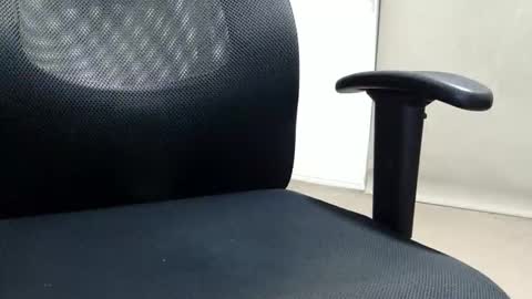 Snapshot of kcufehtohw chatting on 02-21-26, 08:15 kcufehtohw online show from 02-21-26, 08:15