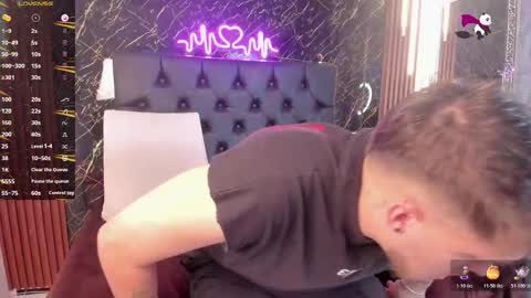 Keane online show from 10-24-25, 11:39