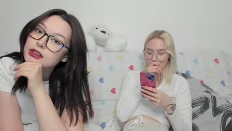 Seb Polly Roxy Jonny online show from 12-16-24, 12:06