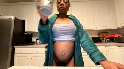 Snapshot of keephimcum69me chatting on 02-12-25, 01:41 Keephimcum69me online show from 02-12-25, 01:41