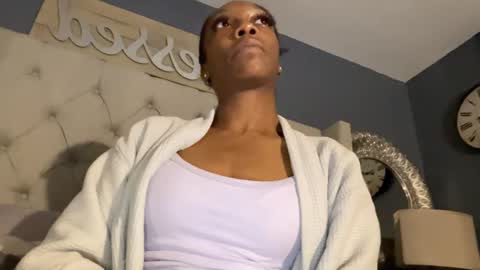 Snapshot of keephimcum69me chatting on 10-13-25, 06:13 Keephimcum69me online show from 10-13-25, 06:13