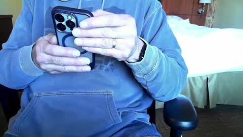 keepitreal098 online show from 03-01-25, 06:11