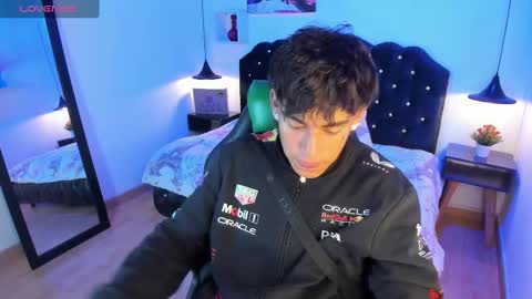 Snapshot of keevin_cross_ chatting on 03-10-25, 03:20 Keevin online show from 03-10-25, 03:20