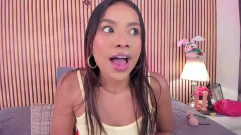 keeyla stone online show from 12-18-25, 09:43