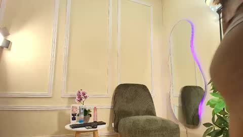 keila online show from 10-08-25, 12:25