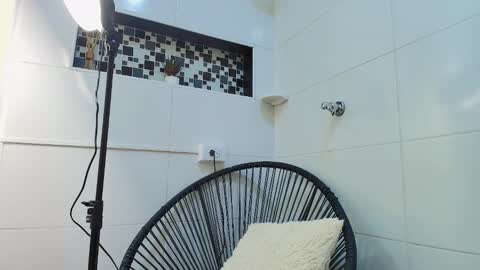 keila online show from 10-21-25, 12:17