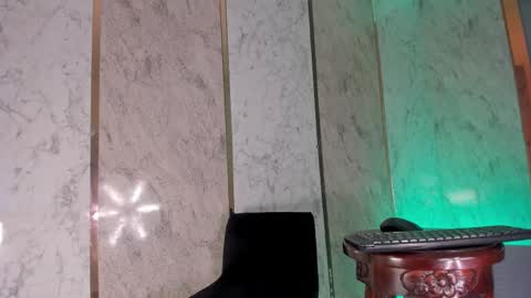 Keila  online show from 12-14-25, 05:35