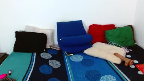 keila online show from 12-01-24, 04:29