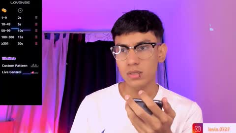 Alejandro Gonzalez online show from 02-22-26, 02:13