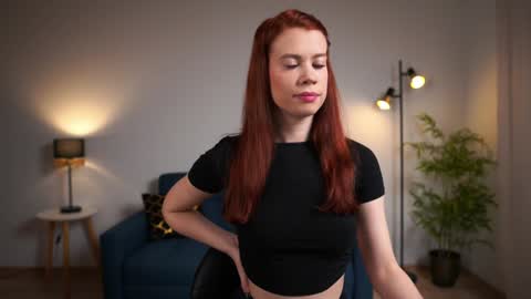 keira_knight online show from 02-01-25, 10:34
