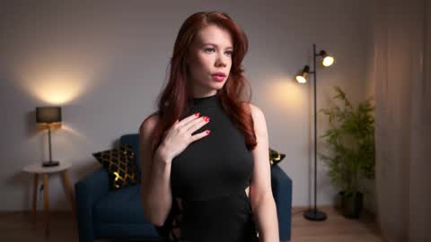 keira_knight online show from 03-01-25, 10:21