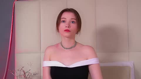 Snapshot of keiraace chatting on 11-07-25, 06:30 Keira online show from 11-07-25, 06:30