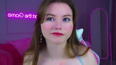 Snapshot of keiraace chatting on 11-11-25, 06:19 Keira online show from 11-11-25, 06:19