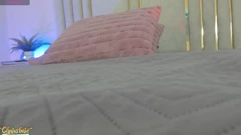 Snapshot of keirahartz chatting on 03-12-26, 11:27 keirahartz online show from 03-12-26, 11:27