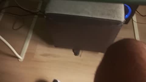 Snapshot of keite98 chatting on 10-12-25, 10:58 keite98 online show from 10-12-25, 10:58