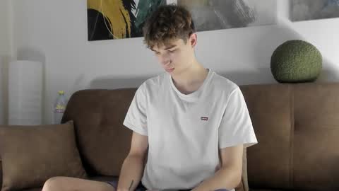 Mark online show from 10-16-25, 01:34