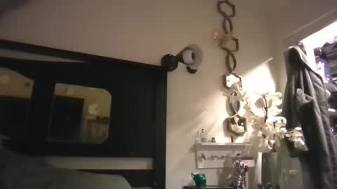 clyde online show from 03-03-25, 06:26