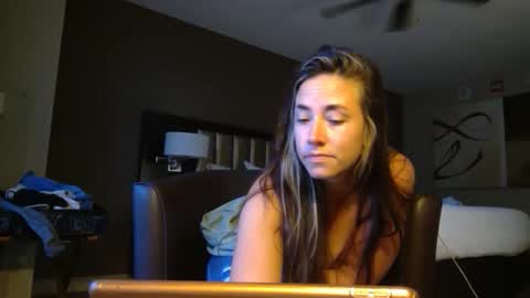 Snapshot of kekes2015 chatting on 10-24-25, 11:12 kekes2015 online show from 10-24-25, 11:12