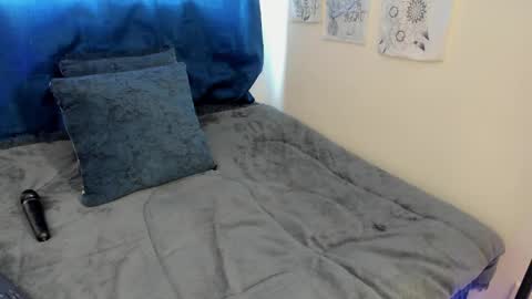 Keket online show from 09-20-25, 08:21