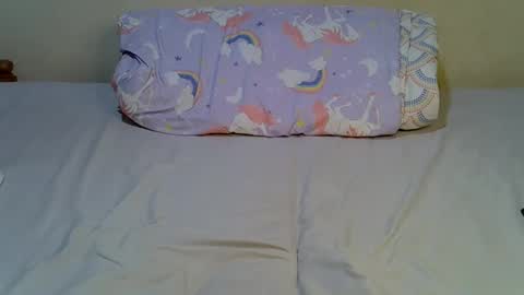 Snapshot of keleni1 chatting on 12-13-25, 08:14 keleni1 online show from 12-13-25, 08:14