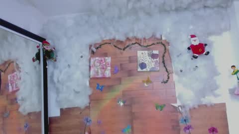 kelly__thomson online show from 12-14-24, 03:51