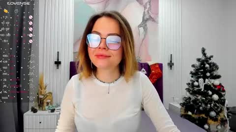 Kelly online show from 01-04-25, 01:31