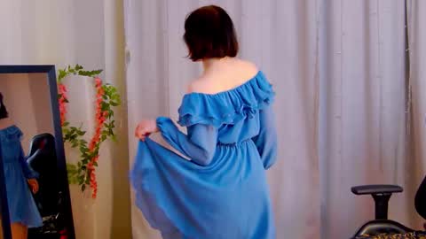 Snapshot of kelly_fooxx chatting on 10-24-25, 09:06 Kelly online show from 10-24-25, 09:06