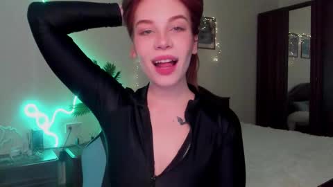 Kelly online show from 02-27-26, 04:45