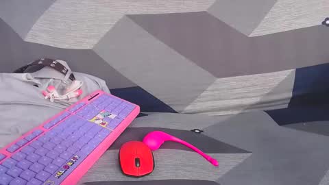 Snapshot of kelly_queenpussy chatting on 03-08-25, 11:39 KEY online show from 03-08-25, 11:39