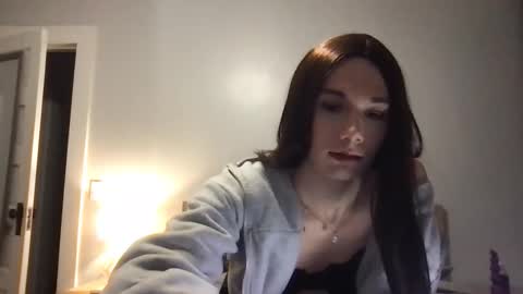 Kelly online show from 11-30-25, 11:09