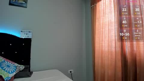 Snapshot of kellymillian_ chatting on 11-02-25, 09:06 kellyMillian online show from 11-02-25, 09:06