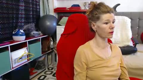 kelly online show from 01-10-25, 10:17