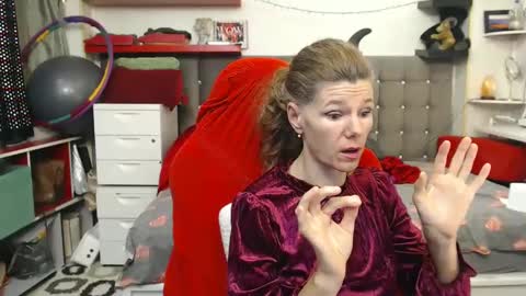 kelly online show from 01-24-25, 08:22