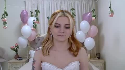 Kelly Stoneys online show from 02-14-25, 06:34