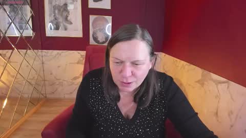 Kelly online show from 12-04-25, 01:20