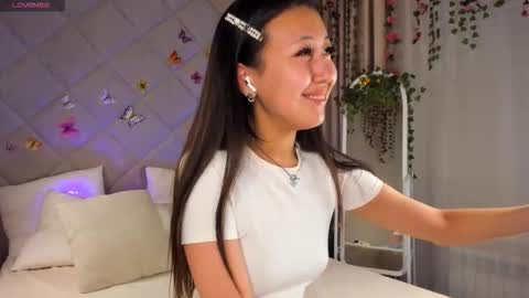 kellyy_bern online show from 12-15-25, 12:59