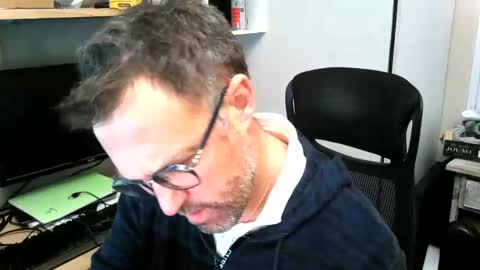 kelvin06133 online show from 12-03-24, 09:34