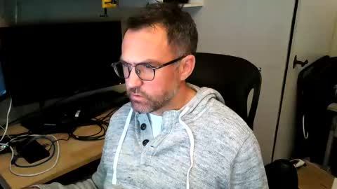 kelvin06133 online show from 01-04-25, 11:17