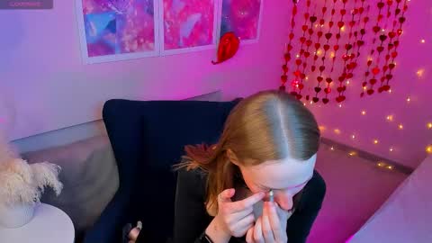 kely cute online show from 02-20-26, 12:05